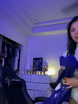 drizzypeach602 online show from February 21, 5:24 am