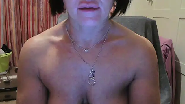 Snapshot of Althea_Love chatting on February 4, 6:25 pm Althea Love online show from February 4, 6:25 pm