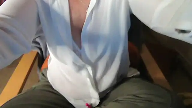 Snapshot of Althea_Love chatting on February 14, 7:47 pm Althea Love online show from February 14, 7:47 pm