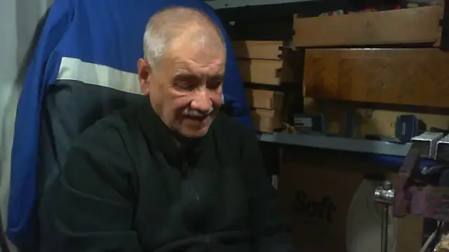 nonnomaturobisex online show from December 22, 11:32 am