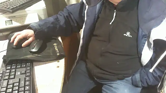 nonnomaturobisex online show from January 15, 8:40 am