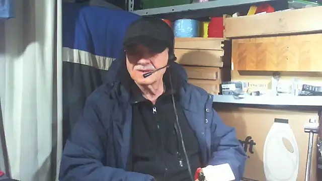 nonnomaturobisex online show from December 18, 7:57 am