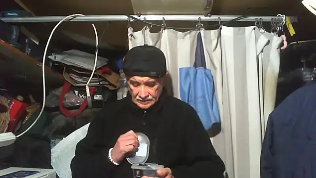 nonnomaturobisex online show from February 22, 9:44 am