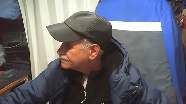 nonnomaturobisex online show from March 8, 10:07 am