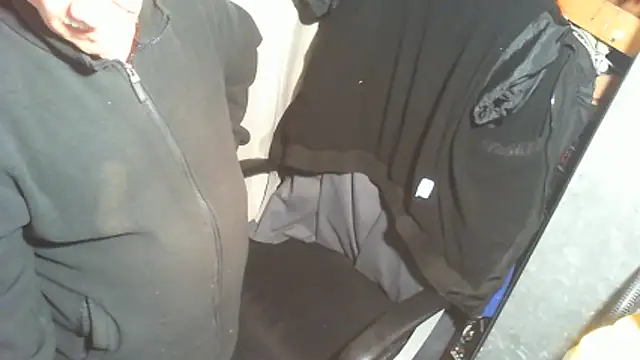 nonnomaturobisex online show from April 26, 7:27 am