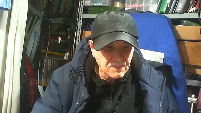 nonnomaturobisex online show from December 19, 8:17 am