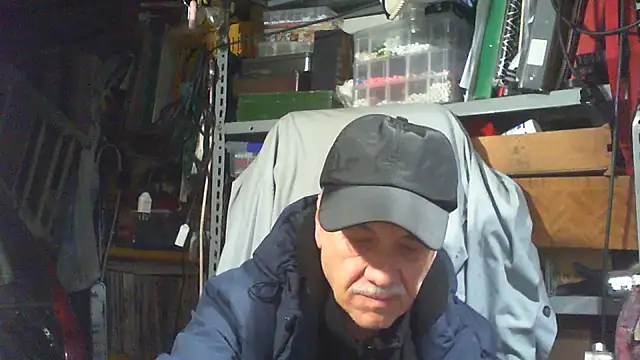 nonnomaturobisex online show from December 16, 8:18 am