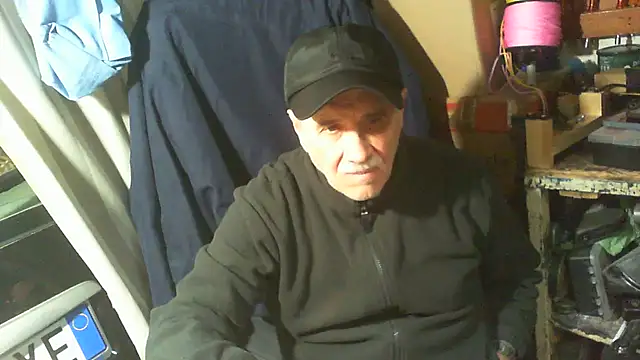 nonnomaturobisex online show from February 8, 9:29 am