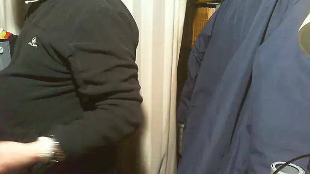 nonnomaturobisex online show from February 26, 9:20 am