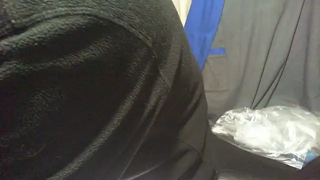 nonnomaturobisex online show from March 6, 8:31 am