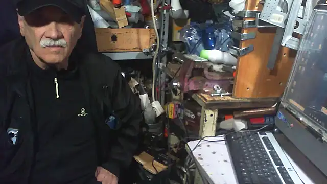 nonnomaturobisex online show from November 16, 9:58 am