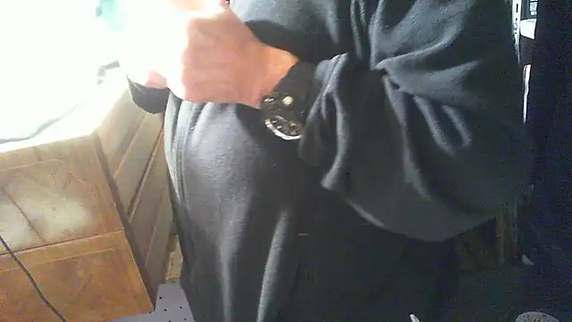 nonnomaturobisex online show from November 6, 8:18 am