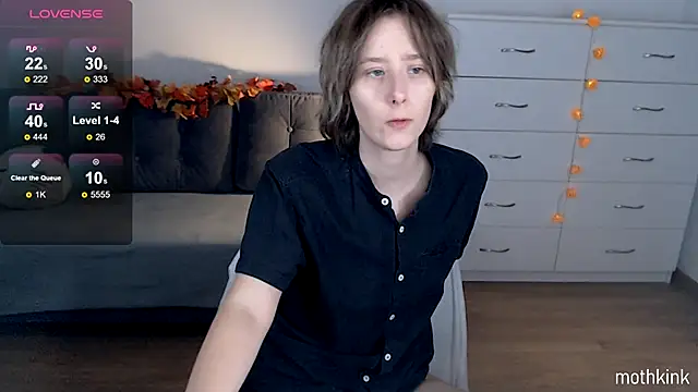 mothkink online show from October 23, 6:06 pm