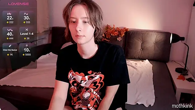 mothkink online show from October 29, 6:07 pm