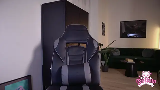 Snapshot of Rubbernina chatting on December 19, 5:48 pm Rubbernina online show from December 19, 5:48 pm