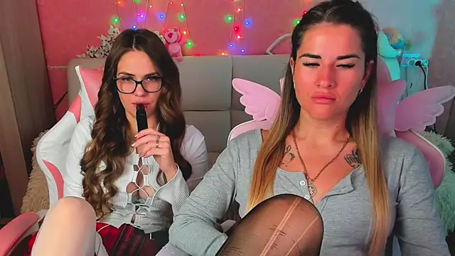 ivannatompsonnn online show from June 6, 3:12 am