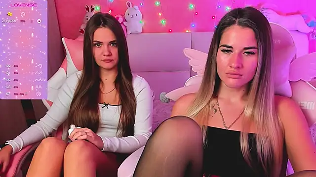 ivannatompsonnn online show from October 8, 6:15 am