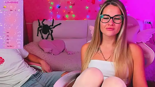 ivannatompsonnn online show from November 18, 7:11 am