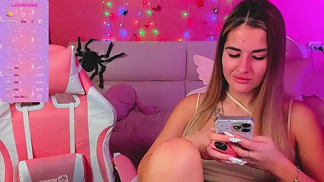 ivannatompsonnn online show from November 22, 6:23 am