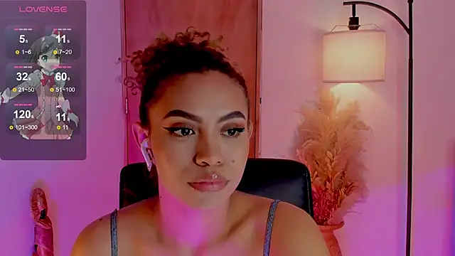 Oxana Fedorova online show from February 15, 12:15 am