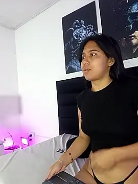 SARA MILLER69 online show from March 28, 12:17 pm