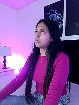 SARA MILLER69 online show from April 13, 12:09 pm