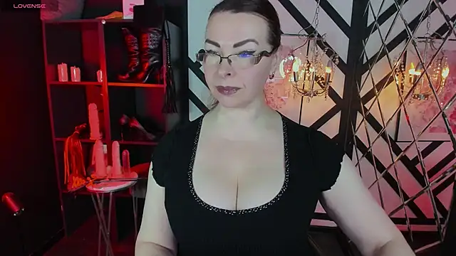 MrsIngrid online show from March 25, 7:19 am