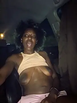 Snapshot of oliviaprettypussy chatting on September 30, 2:17 am oliviaprettypussy online show from September 30, 2:17 am