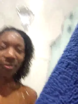 Snapshot of oliviaprettypussy chatting on October 13, 1:23 pm oliviaprettypussy online show from October 13, 1:23 pm