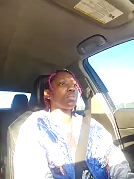 oliviaprettypussy online show from February 13, 2:06 pm