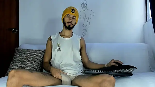 Snapshot of DERRYMASTER chatting on January 14, 3:15 pm DERRYMASTER online show from January 14, 3:15 pm