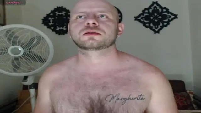 Snapshot of TONY_WHITE_7 chatting on July 15, 12:17 am TONY WHITE 7 online show from July 15, 12:17 am