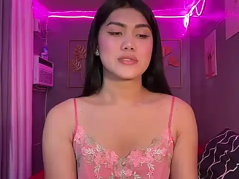 Snapshot of Delicate_Savannah chatting on October 25, 11:42 am Delicate Savannah online show from October 25, 11:42 am