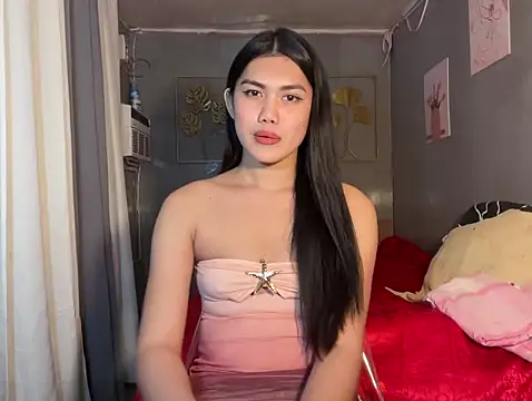 Delicate Savannah online show from December 17, 1:49 pm