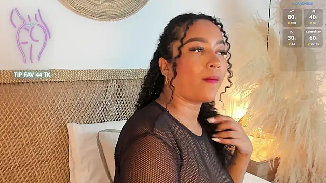 cloe 25 online show from October 28, 2:34 am