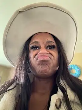 Tikalalin online show from March 30, 4:08 pm