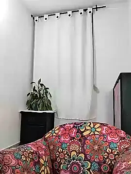 Snapshot of Van3orgasm4me chatting on January 25, 8:10 am Van3orgasm4me online show from January 25, 8:10 am