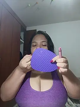 Van3orgasm4me online show from January 14, 6:28 am