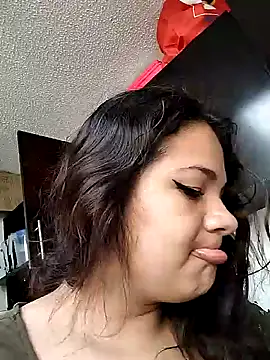 Snapshot of Van3orgasm4me chatting on January 11, 1:11 pm Van3orgasm4me online show from January 11, 1:11 pm
