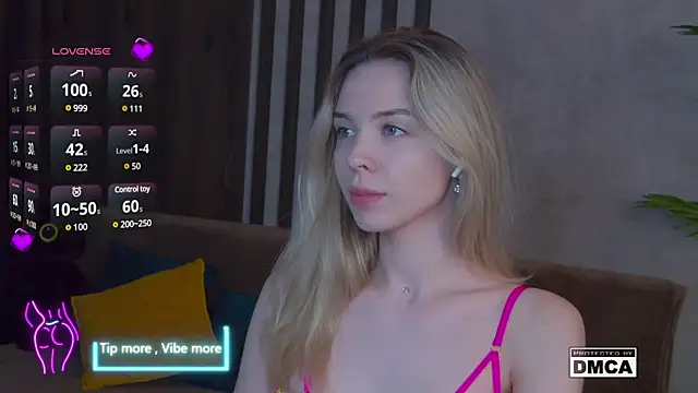 Holl1Would online show from February 23, 6:28 am