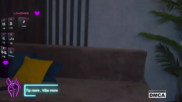 Holl1Would online show from February 16, 6:32 am