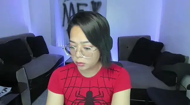 transbigcummer online show from March 18, 9:23 am