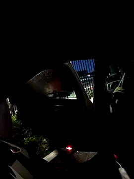 Roberts8inchcock online show from February 7, 2:14 pm