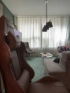 CurvyKimmy1 online show from February 7, 10:56 am