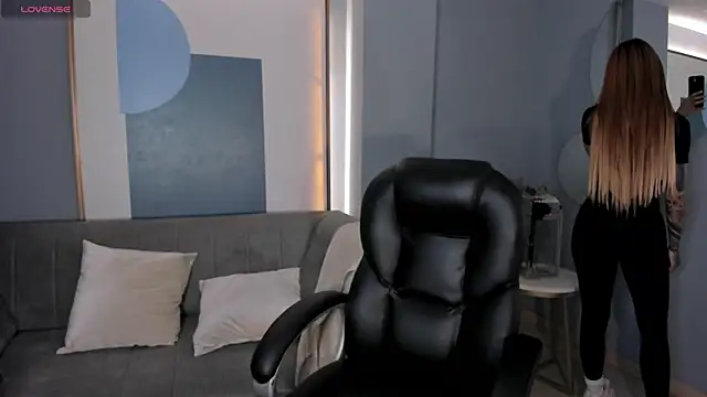 LexieWayne online show from September 25, 7:42 pm