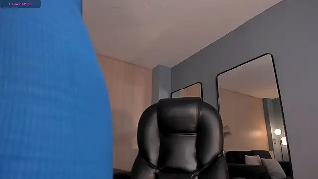 LexieWayne online show from September 10, 6:51 pm