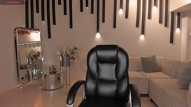 LexieWayne online show from March 10, 6:34 pm