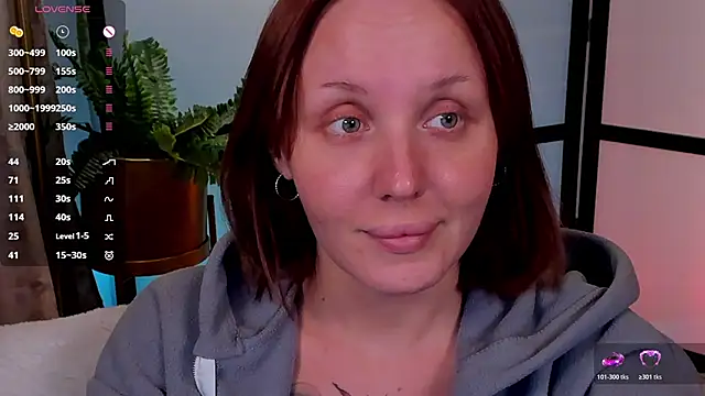 LianaFord online show from April 19, 2:29 pm