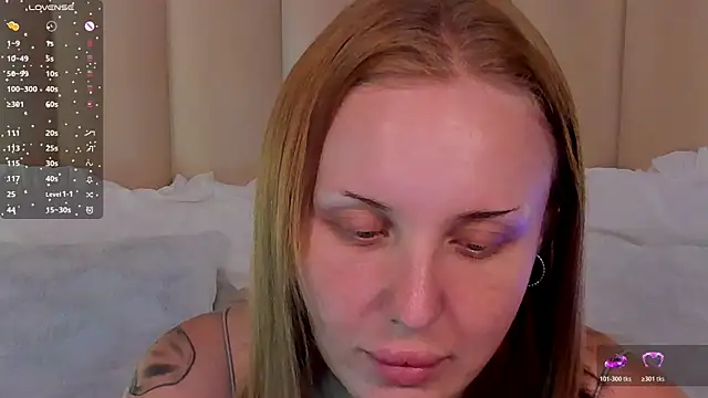 Snapshot of LianaFord chatting on July 15, 8:43 am LianaFord online show from July 15, 8:43 am