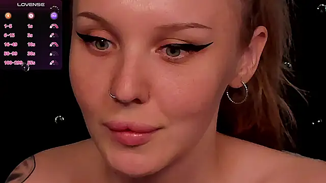 Snapshot of LianaFord chatting on February 23, 7:07 pm LianaFord online show from February 23, 7:07 pm